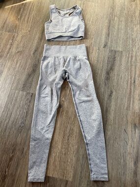 Seamless High-Waist Gray Women's Leggings — Sculpting Support